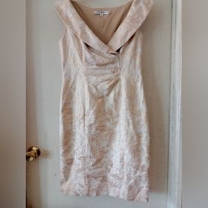 Evan Picone Dress Metallic Gold on Light Cream. Size‎ 6 Vintage